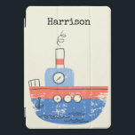 Nome Personalizado da Ilustração Azul Vermelha do<br><div class="desc">Esta capa de ipad personalizada fofinha apresenta uma ilustração esbranquiçada de um rebocador em vermelho e azul. Personalize-o com o seu nome. ideia de presente de excelente.</div>