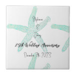 Nome Personalizado do 25 de Casamento de Aniversár<br><div class="desc">Impresso com uma bela imagem de padrões de estrelas-do-mar em fundo branco com nome personalizado,  modelo de data,  isto é perfeito para presentes de aniversário de casamento ou decorações de casas e casas de praia com tema de praia costeira.</div>