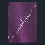 Nome Personalizado do Shimmer Glitter Roxo<br><div class="desc">O Purple Glitter Shimmer Custom Name capa de ipad apresenta um moderno shimmer roxo com seu nome personalizado no centro. Elaborado por ©Evco Studio www.zazzle.com/store/evcostudio</div>