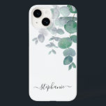 Nome Personalizado Eucalyptus Botânico<br><div class="desc">Proteja e decore o seu iPhone com este gabinete elegante. É decorado com folhas de cor aquosa de eucalipto em tons macios de verde sobre fundo branco. Personalize-o com seu nome ou monograma. Use a Ferramenta Design para alterar o tamanho, o estilo ou a cor do texto. À medida que...</div>