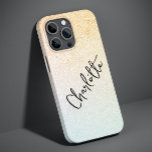 Nome Personalizado Girly Chic Girly Glitter da Pra<br><div class="desc">O Modern Beach Glitter Girly Chic Personalized Name iPhone 14 Pro Max Smart Capa de telefone apresenta um fundo brilhante amarelo e azul suave com seu nome personalizado em tipografia de script de caligrafia escrita à mão elegante. Perfeito como presente para o Natal, aniversário, Dia de as mães, melhores amigos,...</div>