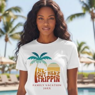 Nós Aqui Tripando Férias em Família Camisa Retro