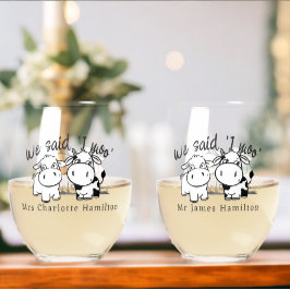 Nós Dissemos Que A Vaca De Moo Era Um Casamento.
