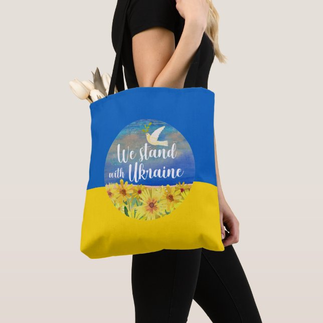 NÓS FICAMOS COM A UCRÂNIA Tote Bag (Close Up)
