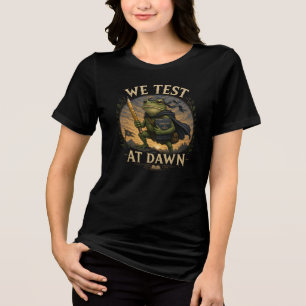 Nós Testamos ao Amanhecer Camisa Divertida de Rã P