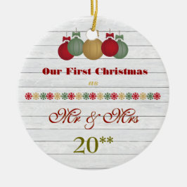 Nosso primeiro do Natal ornamento retro junto