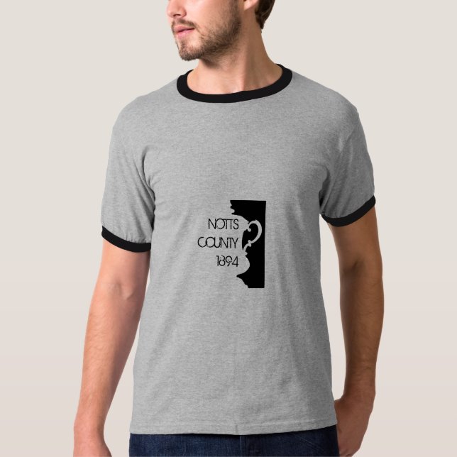 Notts County coloca a camisa (Frente)