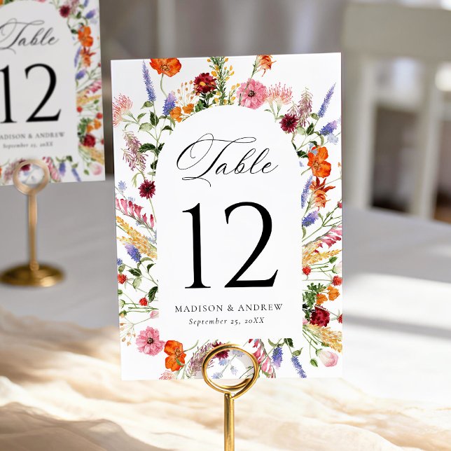 Numeração De Mesa Arco de Caspas de Flores Silvestres em Aquarela Co (Criador carregado)