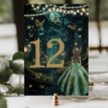 Numeração De Mesa Bat Mitzvah, um vestido verde da Floresta Encantad<br><div class="desc">Personalize esta placa de número da tabela Bat Mitzvah coordenadora fácil e rapidamente. Basta clicar no botão Editar usando ferramentas de Design para editar ainda mais o texto, alterar estilos de fonte e cores de fonte. Apresentando uma garota vestida com um vestido verde esmeralda e um fundo florestal encantado. As...</div>