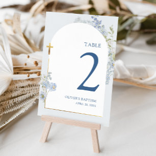 Numeração De Mesa Batismo de Menino com Arco Floral de Delphinium Az