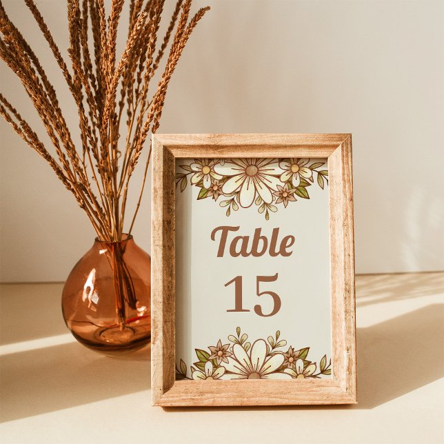 Numeração De Mesa Boho Retro Flowers | Casamento (A retro floral design decorates these trendy wedding table numbers)