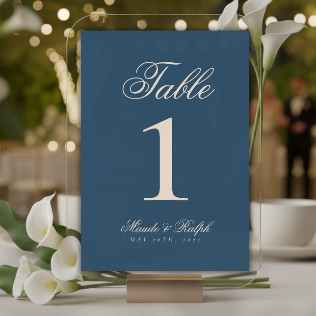 Numeração De Mesa Casamento Azul do Pacífico Simples Moderno e Velho (Guide guests to their seats with sophistication using these Simple Modern Old Money Table Numbers!)