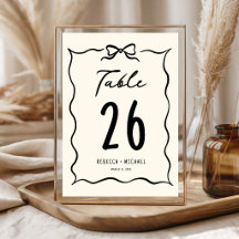 Casamento de Arco Desenhado à Mão Preto e Creme