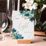 Numeração De Mesa Casamento de Cor de Água Floral, dourado e empoeir<br><div class="desc">Mande seus convidados para seus assentos com nossos Números de Mesa do Terrário Floral Azul Profundo. Apresentando flores azuis pintadas à mão e um verde esmagador, esses números adicionam um toque de elegância natural ao seu decoro de casamento. Encapotada em um quadro de terrário geométrico dourado, a design combina perfeitamente...</div>