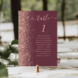Numeração De Mesa Casamento Dourado de Rosa de Borgonha Escura<br><div class="desc">A borda esquerda desta elegante e moderna placa de número da mesa de casamento apresenta uma borda falsa de ouro rosa. A palavra "mesa" aparece em um guião branco rosa cor-de-rosa sobre um fundo escuro de burgundy. Adicione os nomes dos seus convidados que estão atribuídos a cada mesa.</div>