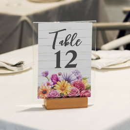 Numeração De Mesa Casamento Floral em Fazenda e Celeiro de Madeira R