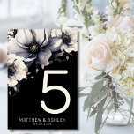 Numeração De Mesa Casamento Floral Negro Elegante Moderno<br><div class="desc">Design de casamento simples e giro, preto e branco. Um olhar clássico, mas caprichoso, com flores pretas, cinzas e creme coloridas, com fontes pretas e cartazes modernos. Edite todo o texto para suas próprias informações. Você pode até mudar a cor de fundo para qualquer coisa que quiser! Também tenho outros...</div>
