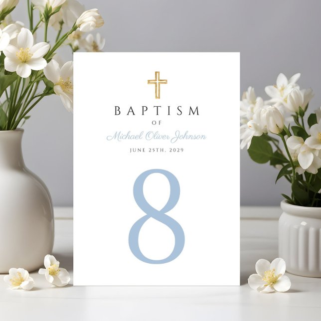 Numeração De Mesa Cruz Religiosa de Batismo Menino Azul Bebê Script (Baby Blue Script Religious Cross Boy Baptism Table Number)