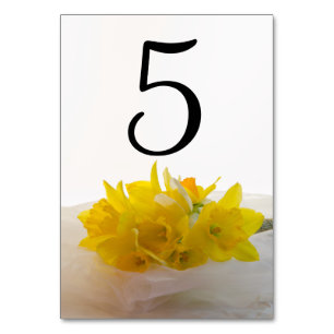 Numeração De Mesa Daffodils Amarelos nos Números de Tabelas Casadas