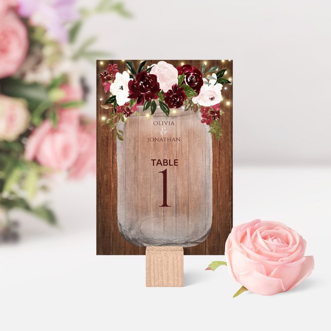 Numeração De Mesa Floral Rustic Wood Burgundy Mason Jar Wedding (Criador carregado)