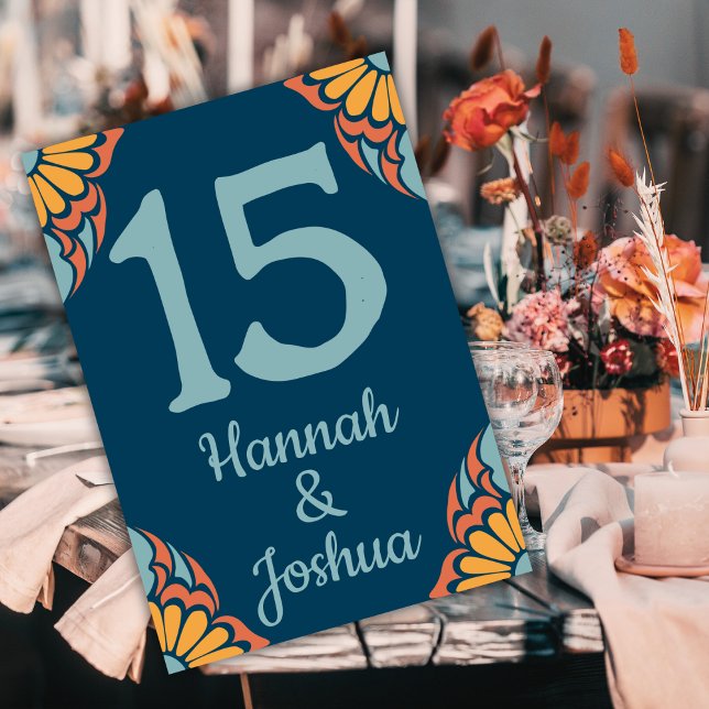 Numeração De Mesa Flores Laranja-Groovy no Casamento Azul Profundo (Criador carregado)