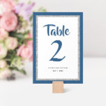 Numeração De Mesa Glittery Bat Mitzvah Marinho Blue and Silver<br><div class="desc">Este número da tabela Bat Mitzvah de tendência apresenta brilho falso cintilante em camadas sobre um fundo de cor sólida. Use o formulário modelo para adicionar suas próprias informações. A Ferramenta Design pode ser usada para alterar o estilo,  a cor e o layout da fonte.</div>