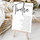 Numeração De Mesa Mesa com script de mão TWELVE   nomes de convidado<br><div class="desc">Cartões simples e chic em preto e branco clássico fazem uma declaração elegante no seu casamento ou evento. Design apresenta "mesa [number]" em uma combinação de olhares de serif clássica e de caracteres de script manuscritos, com nomes individuais de convidados por baixo. Design repete-se de ambos os lados. Cartões numerados...</div>