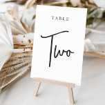 Numeração De Mesa Mesa nº 2 com script de mão branca e preta<br><div class="desc">Cartões simples e chic em preto e branco clássico fazem uma declaração elegante no seu casamento ou evento. Design apresenta "mesa [number]" em uma combinação de olhares de serif clássica e de caracteres de script manuscritos. Design repete-se de ambos os lados. Cartões numerados individualmente vendidos separadamente; solicite cada número de...</div>