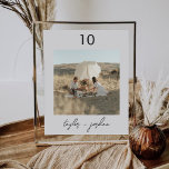 Numeração De Mesa Número da Tabela de Boho de Fotografia de Script M<br><div class="desc">Belo,  simples e moderno número da mesa de casamento com nomes e fotos de noiva e noiva.</div>
