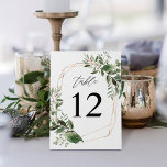 Numeração De Mesa Número de Tabela Dourada de Folhas e Eucalyptus<br><div class="desc">Vestir suas mesas de casamento ou festas com seu Cartão de Número de Tabela Dourada de Folhas e Eucalyptus.</div>