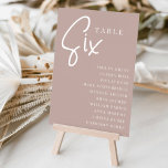 Numeração De Mesa Rosa Taupe Mesa com script de mão SEX   Nomes de c<br><div class="desc">Cartões simples e chic em rosa de tom de terra e branco fazem uma declaração elegante no seu casamento ou evento. Design apresenta "mesa [number]" em uma combinação de olhares de serif clássica e de caracteres de script manuscritos, com nomes individuais de convidados por baixo. Design repete-se de ambos os...</div>