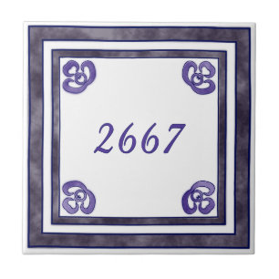 Número da casa pequeno roxo e cinzento