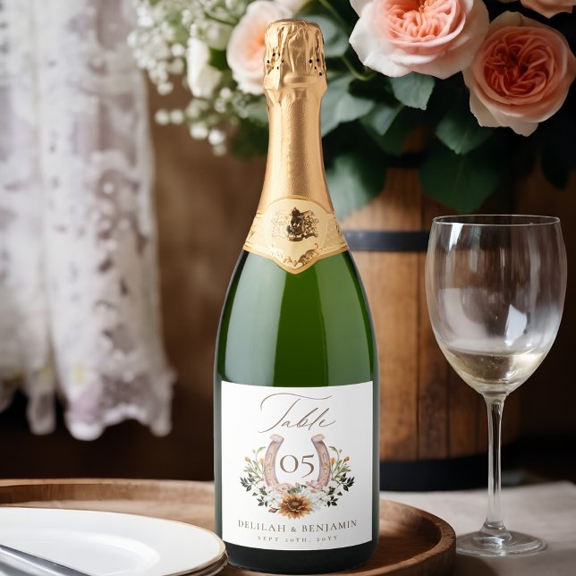 Número da Tabela de Casamento de Ferradura Floral  (Western Floral Horseshoe Wedding Table Number Sparkling Wine Label)