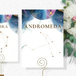Número da Tabela de Constelação de Andromeda Celes<br><div class="desc">Aproveite um tema da constelação celeste com nossos sinais de mesa da constelação! Coleção com várias constelações diferentes para escolher, mas se você precisar de mais, por favor, sinta-se à vontade para adicionar um nome diferente a qualquer das nossas placas de números de tabela (mesmo que a placa não tenha...</div>