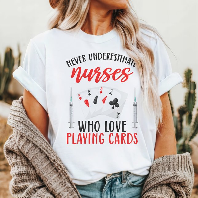 Nunca Subestime Enfermeiras Que Amam Jogar Cartas (Criador carregado)