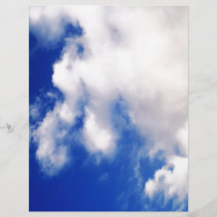 Nuvens e céu azul