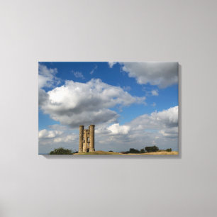 Nuvens sobre a torre de Broadway, canvas de