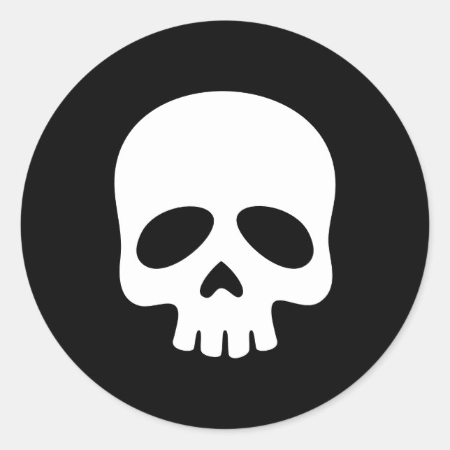 O adesivo preto no crânio (Frente)