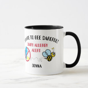 O alerta da alergia da leiteria Bumble a caneca da