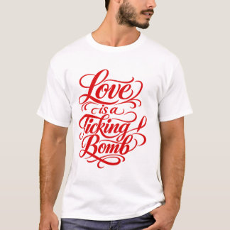 O Amor é uma Bomba Relógio – Camiseta D de Caligra