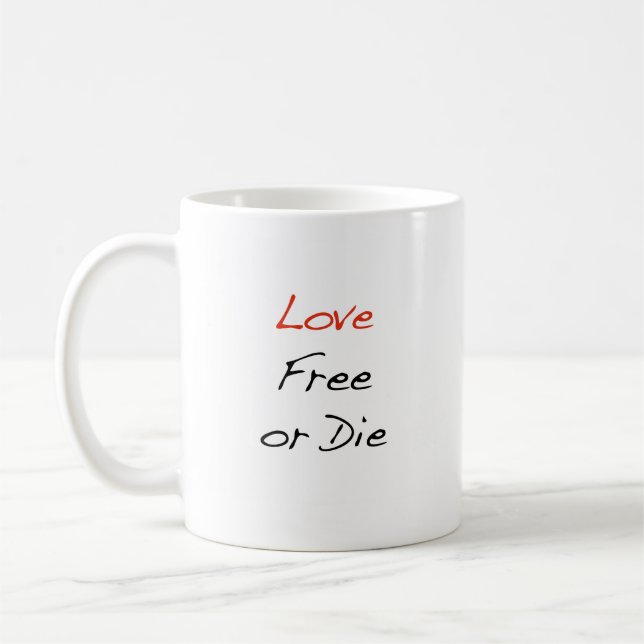 O "amor livre ou morre" caneca de café (Esquerda)