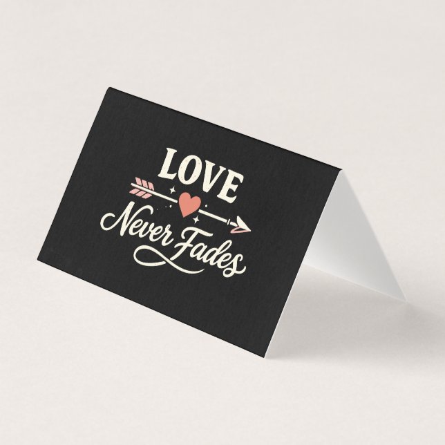 O Amor Nunca Desvanece Par de Camisetas Combinando (Frente)