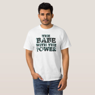 O BEBÊ COM A CAMISA DE ENERGIA