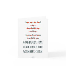 O bebê novo engraçado "pregou-o" cartão