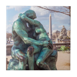 O Beijo de Auguste Rodin, nas Tuilarias, Paris