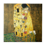 O beijo pela arte Nouveau de Gustavo Klimt<br><div class="desc">A pintura popular do beijo (amantes) pelo Symbolist & pelo artista austríacos Gustavo Klimt de Nouveau da arte (1862-1918)</div>