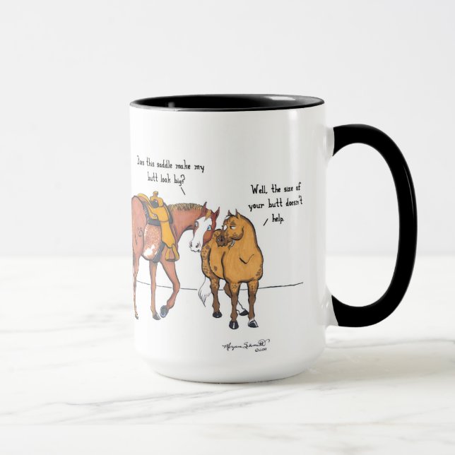 O bumbum olha a caneca grande (Direita)