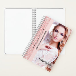 O Caderno de Desfile Perfeito | Brilho Rosa