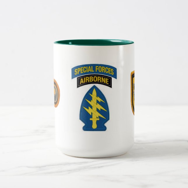 ø Caneca do grupo das forças especiais (Centro)
