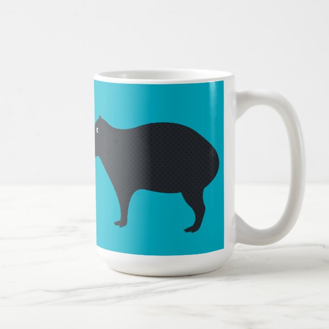O Capybara está olhando a caneca (Direita)